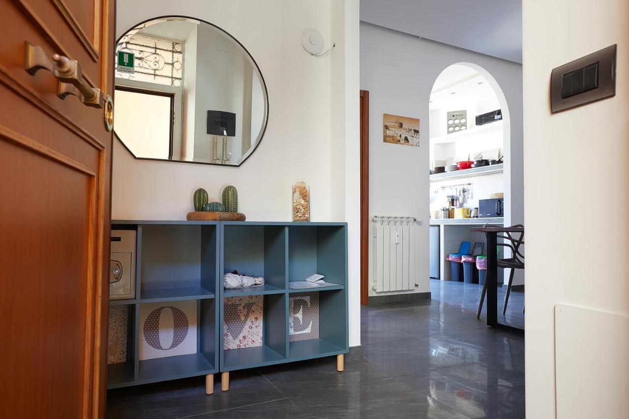 Apartment In Front Of St Peter'S Square And Vatican Museums - Mypad In Rome Buitenkant foto