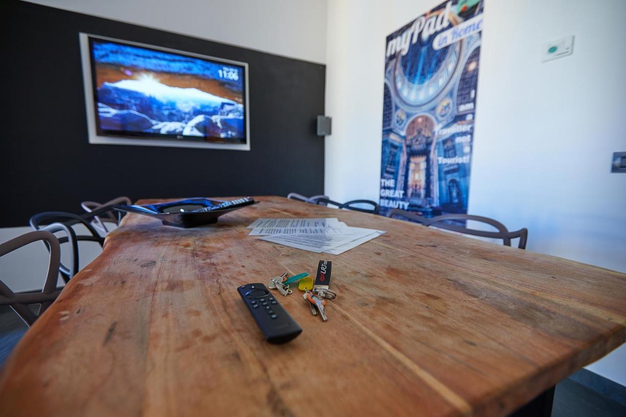 Apartment In Front Of St Peter'S Square And Vatican Museums - Mypad In Rome Buitenkant foto