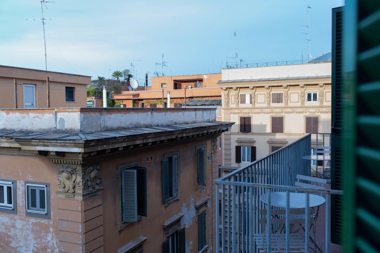 Apartment In Front Of St Peter'S Square And Vatican Museums - Mypad In Rome Buitenkant foto