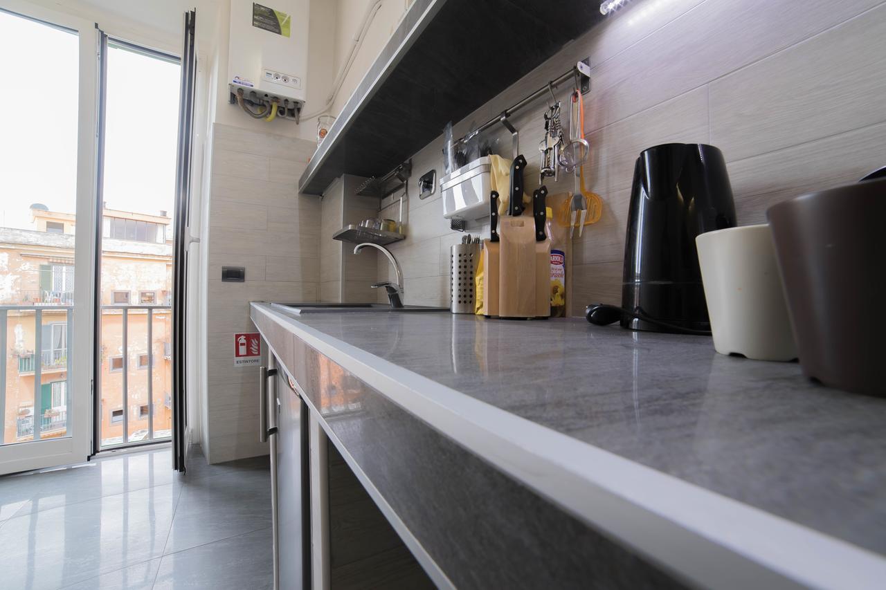 Apartment In Front Of St Peter'S Square And Vatican Museums - Mypad In Rome Buitenkant foto
